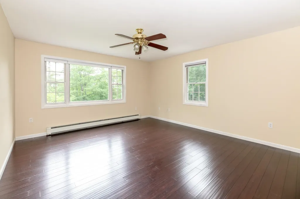 237 Pinnacle Hill Road New Hampton NH 03256