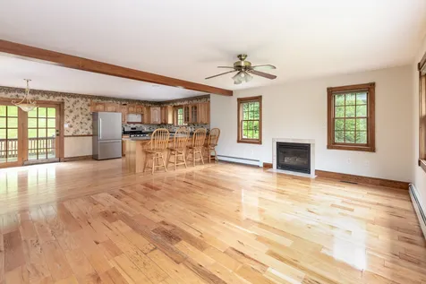237 Pinnacle Hill Road New Hampton NH 03256