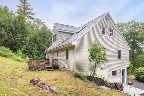 237 Pinnacle Hill Road New Hampton NH 03256