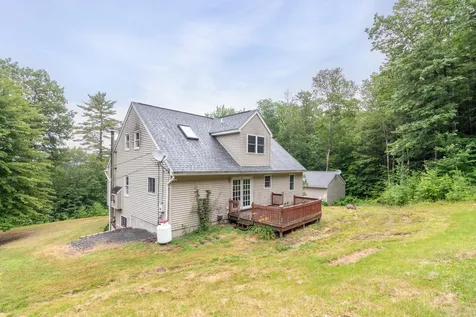 237 Pinnacle Hill Road New Hampton NH 03256