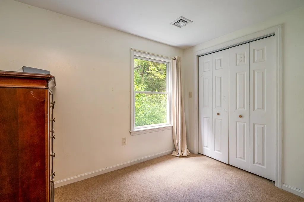 6 Rocky Lane Durham NH 03824