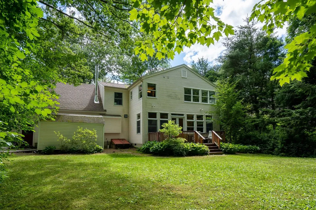 6 Rocky Lane Durham NH 03824