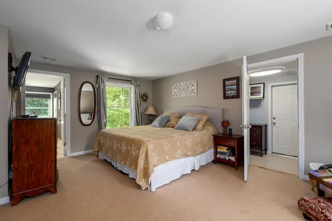 6 Rocky Lane Durham NH 03824
