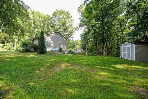 6 Woodcrest Drive Hooksett NH 03106