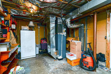 6 Woodcrest Drive Hooksett NH 03106