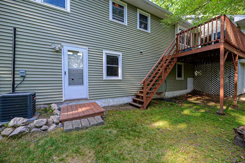 6 Woodcrest Drive Hooksett NH 03106