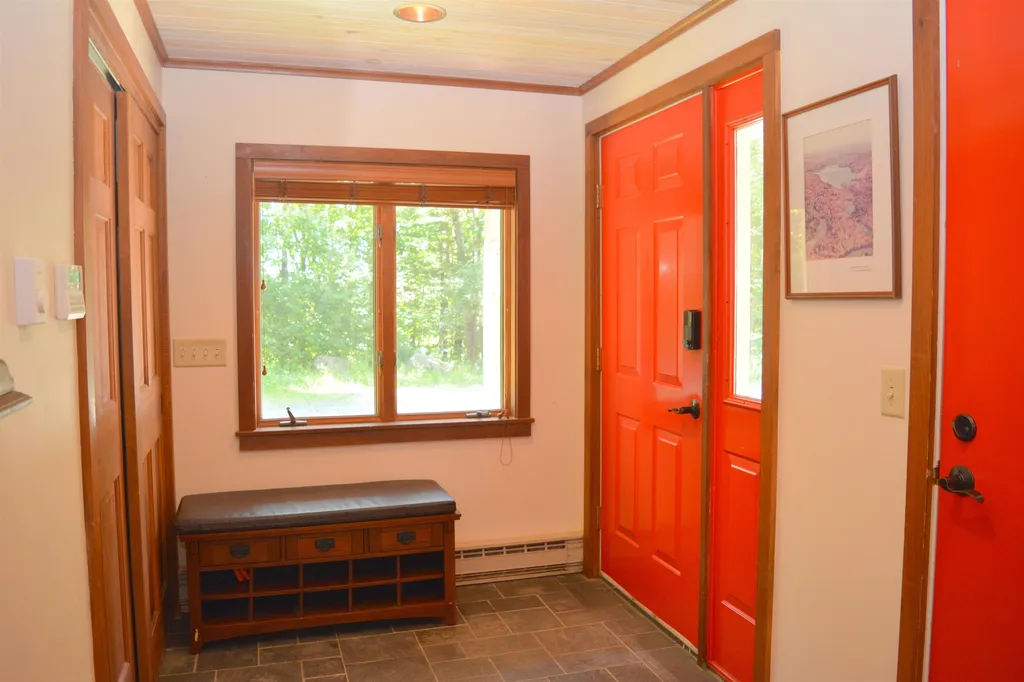 4 Anderson Pond Road Grantham NH 03753