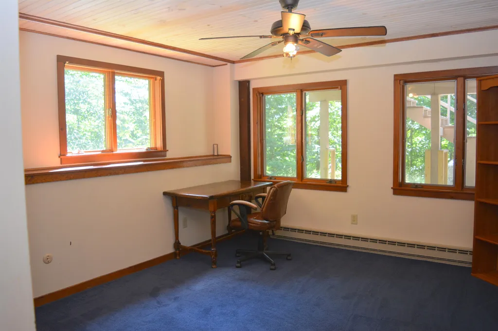 4 Anderson Pond Road Grantham NH 03753