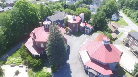 105 Eastern Avenue St. Johnsbury VT 05819