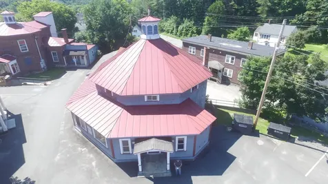 105 Eastern Avenue St. Johnsbury VT 05819