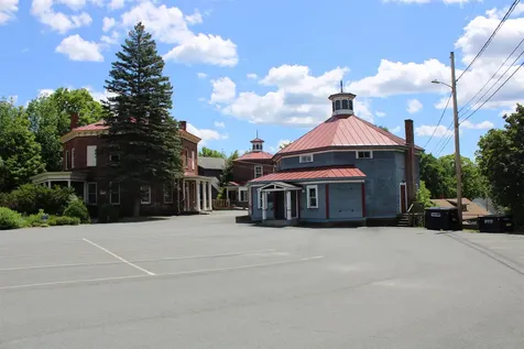 105 Eastern Avenue St. Johnsbury VT 05819