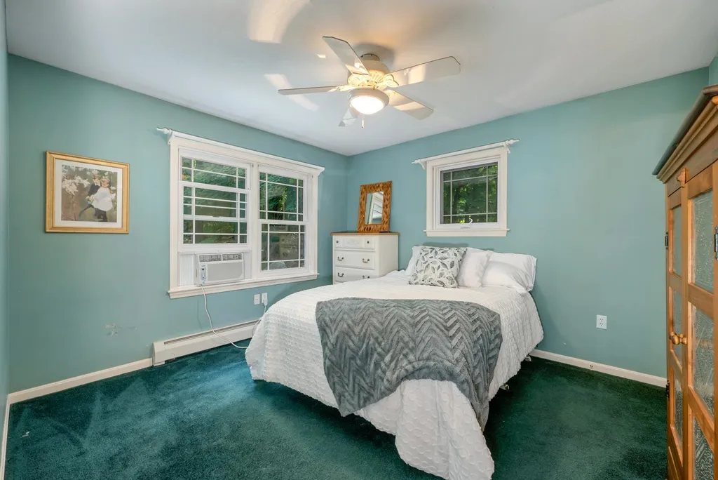 10 Baas Drive Wolfeboro NH 03894