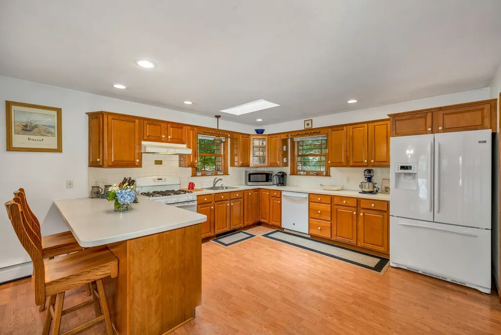 10 Baas Drive Wolfeboro NH 03894
