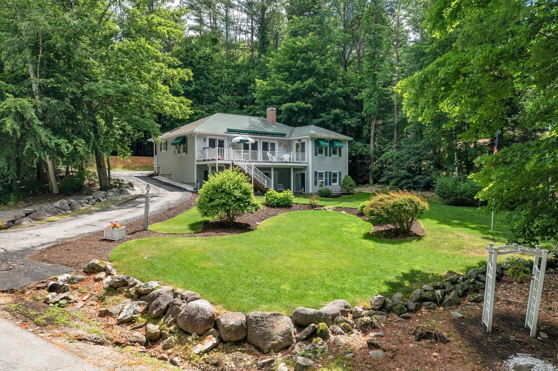 10 Baas Drive Wolfeboro NH 03894