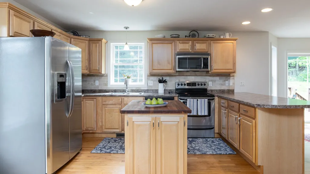 203 Joe English Road New Boston NH 03070