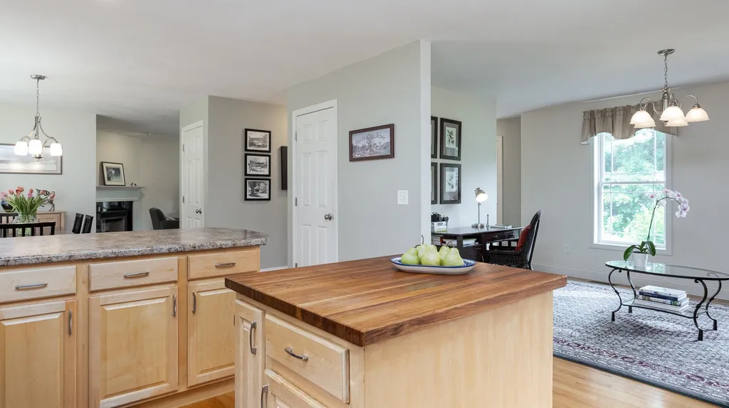 203 Joe English Road New Boston NH 03070