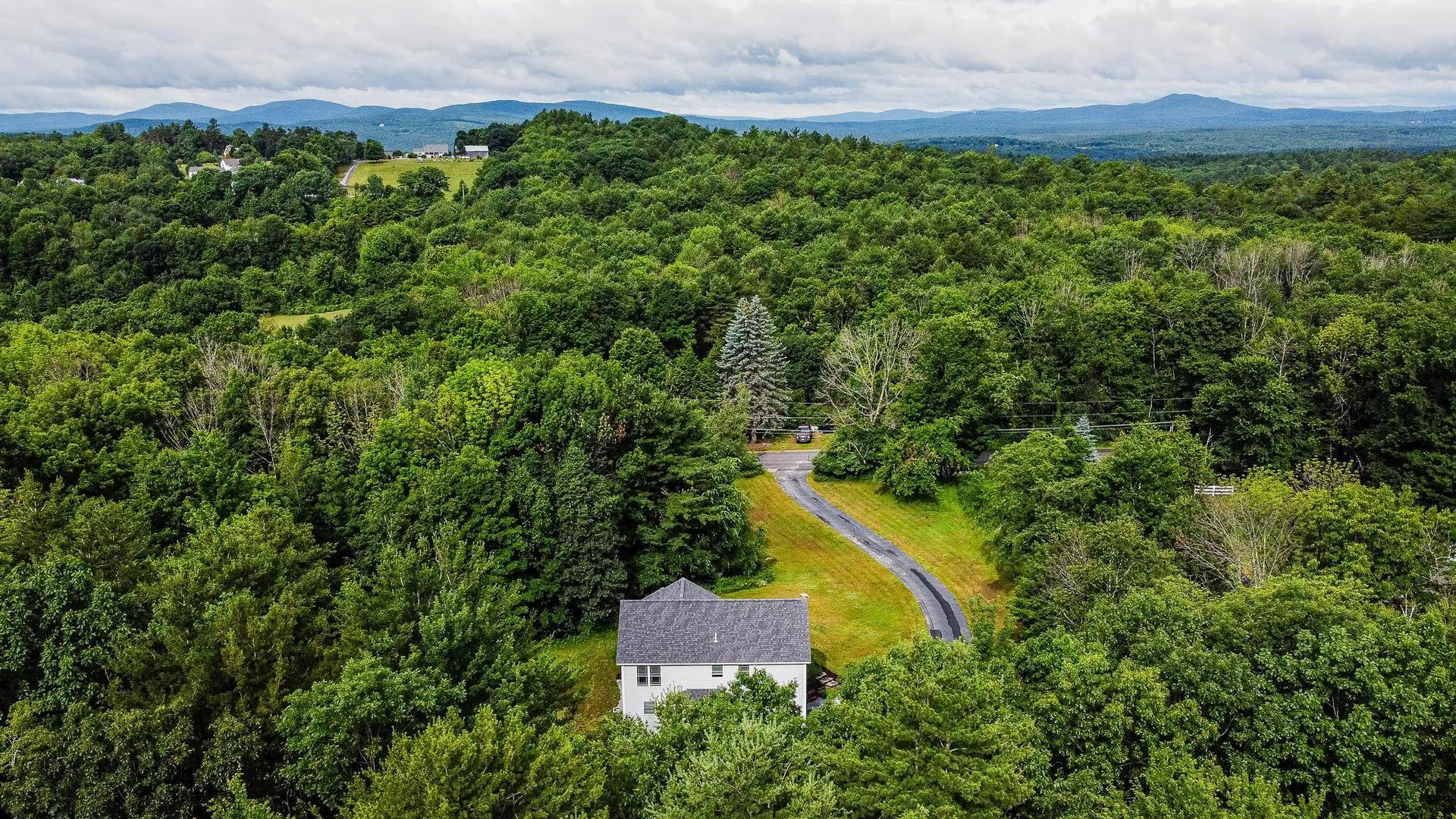 203 Joe English Road New Boston NH 03070