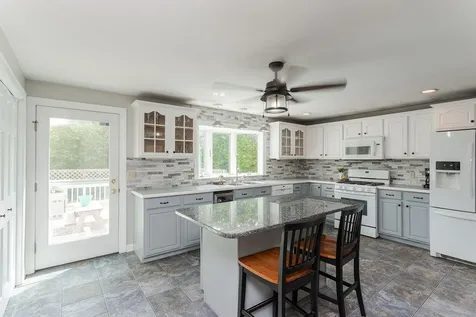 139 Governors Road Farmington NH 03835