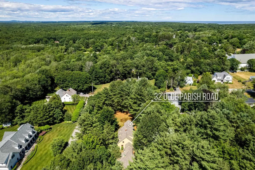 32 Olde Parish Road Rye NH 03870