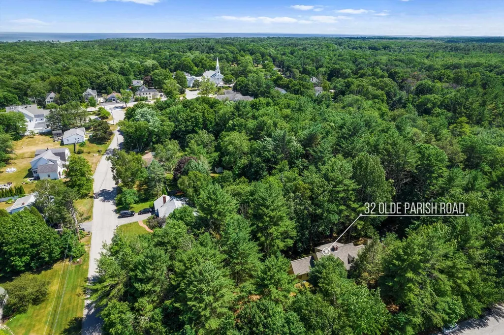 32 Olde Parish Road Rye NH 03870