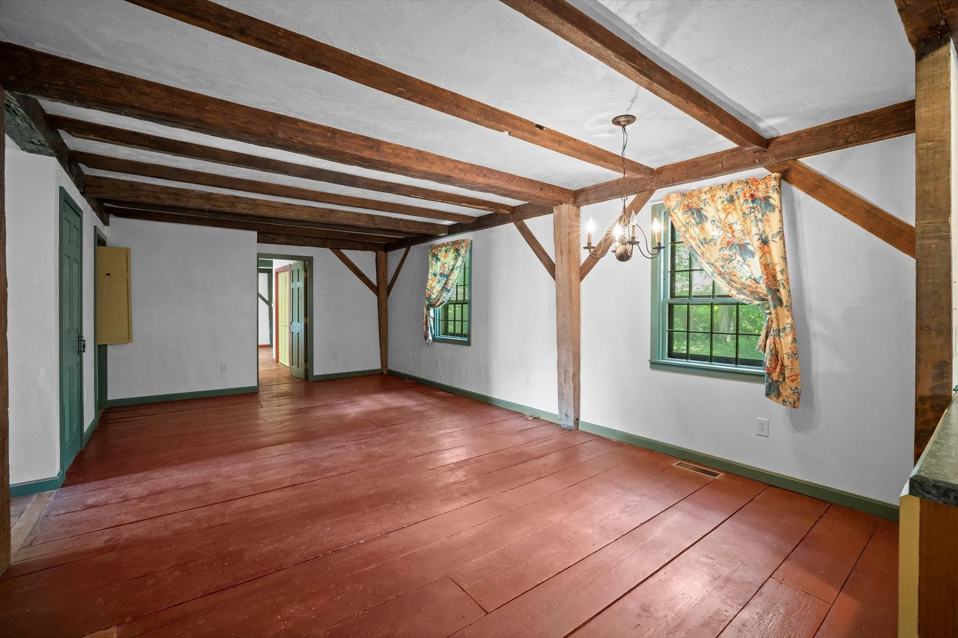 32 Olde Parish Road Rye NH 03870