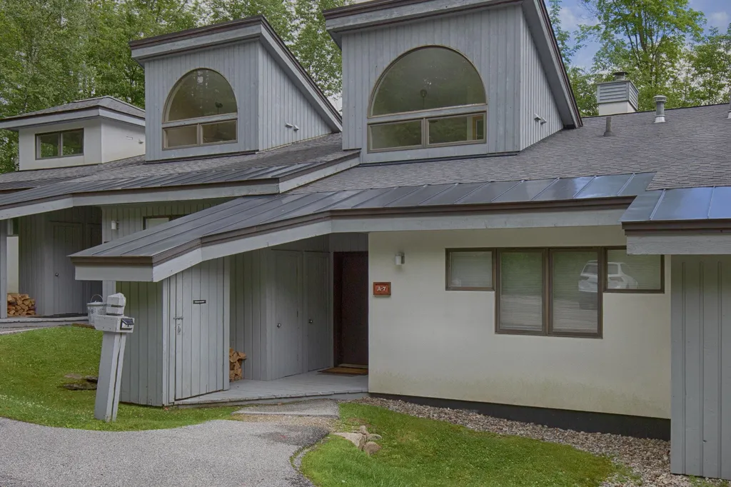76 Woods Lane Killington VT 05751