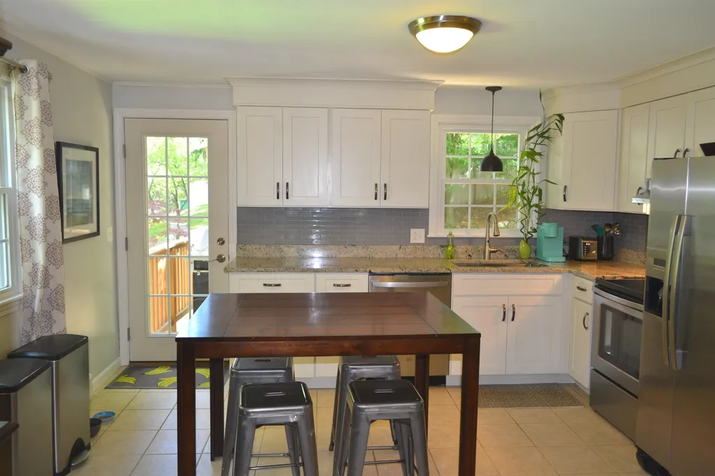 100 Harris Road Nashua NH 03062-3702