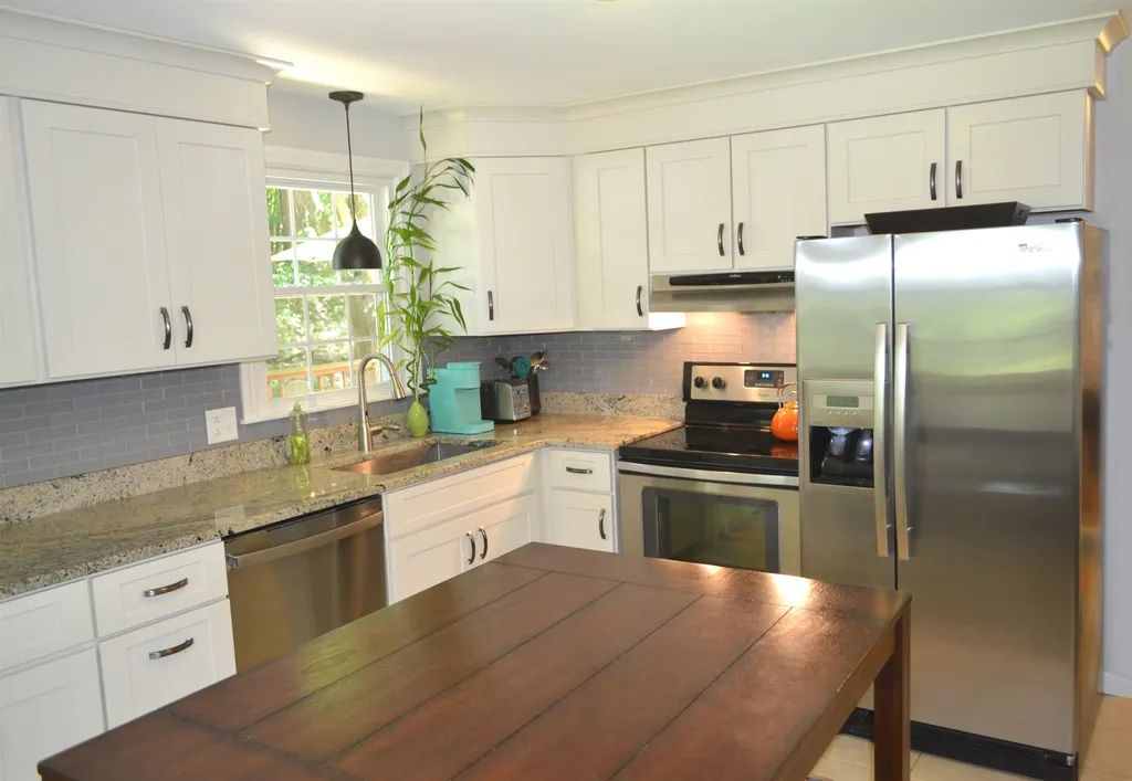 100 Harris Road Nashua NH 03062-3702