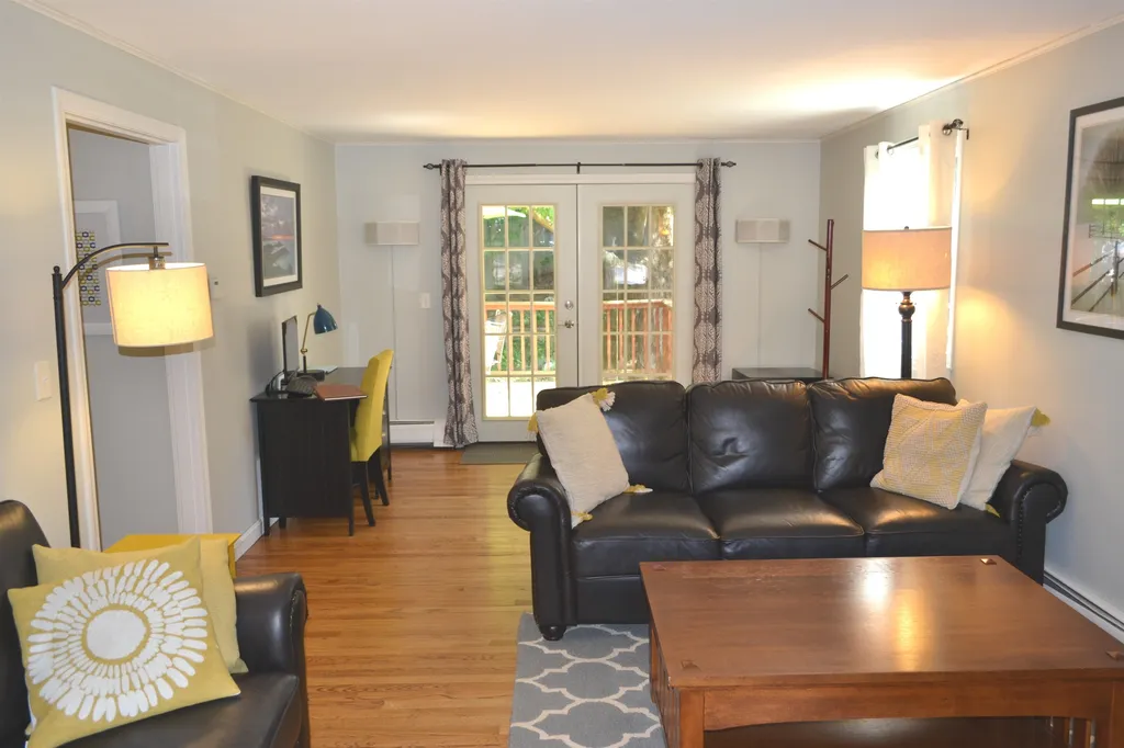 100 Harris Road Nashua NH 03062-3702