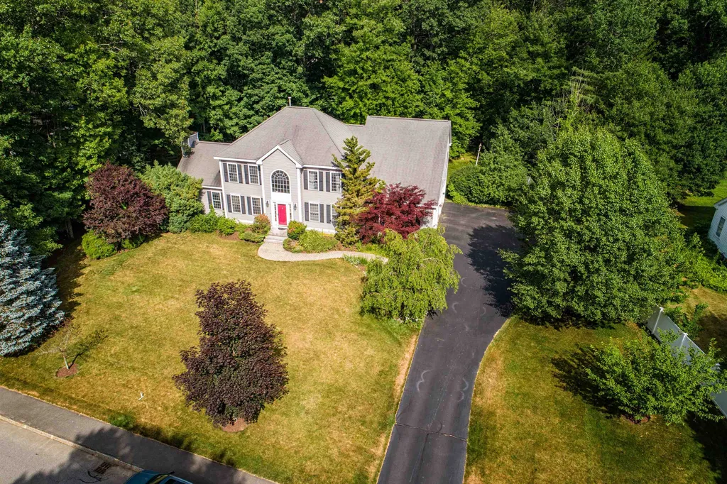 27 Overlook Drive Dover NH 03820