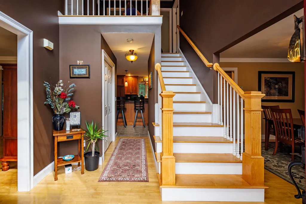 27 Overlook Drive Dover NH 03820