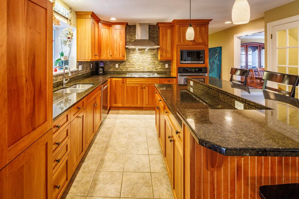 27 Overlook Drive Dover NH 03820