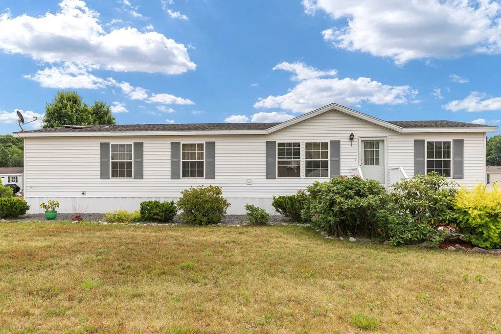 17 Independence Drive Dover NH 03820