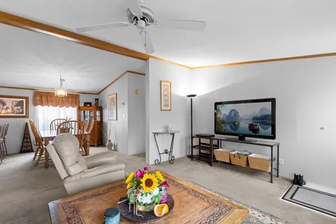 17 Independence Drive Dover NH 03820