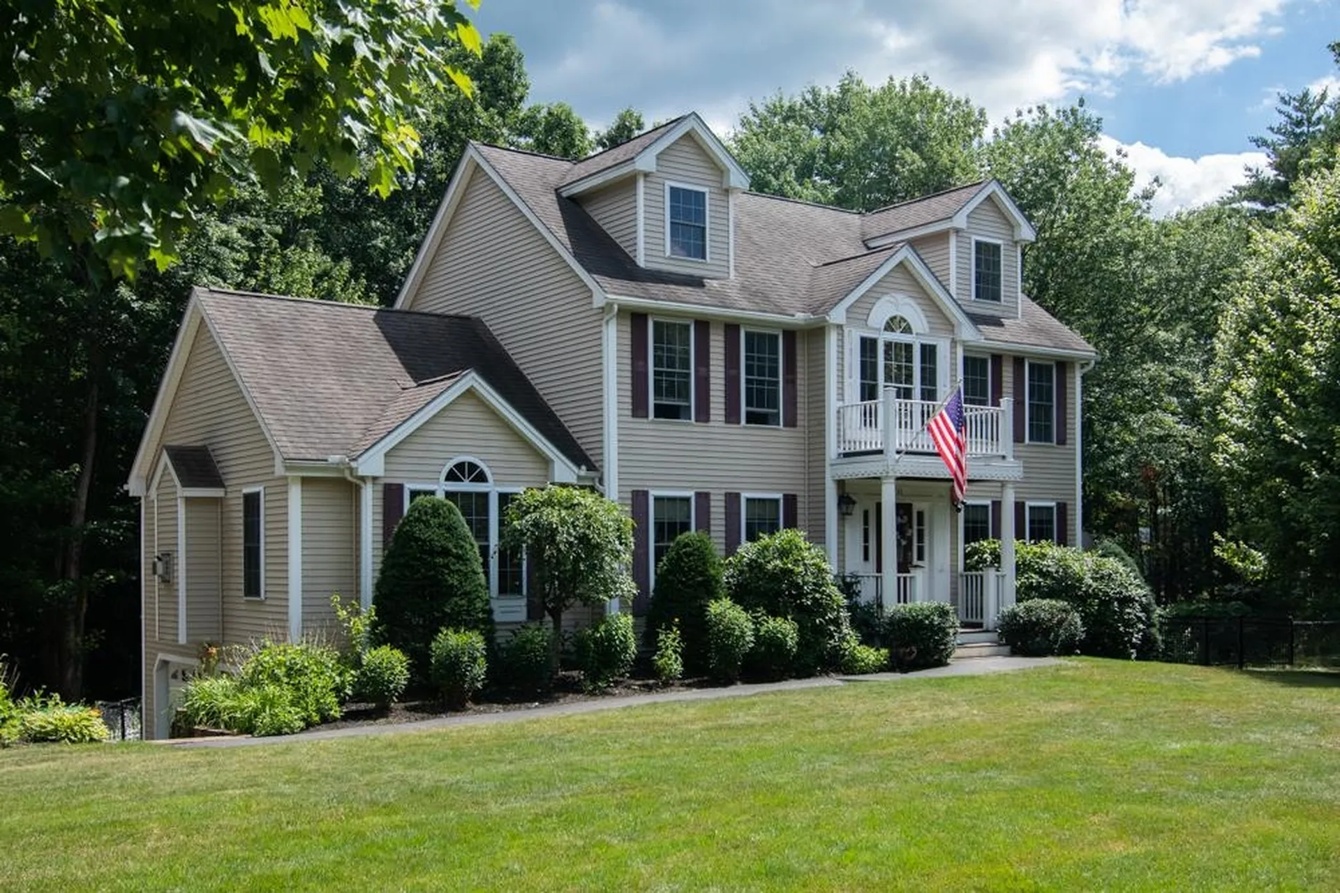 31 Seavey Brook Lane Rochester NH 03867