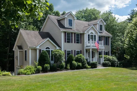 31 Seavey Brook Lane Rochester NH 03867