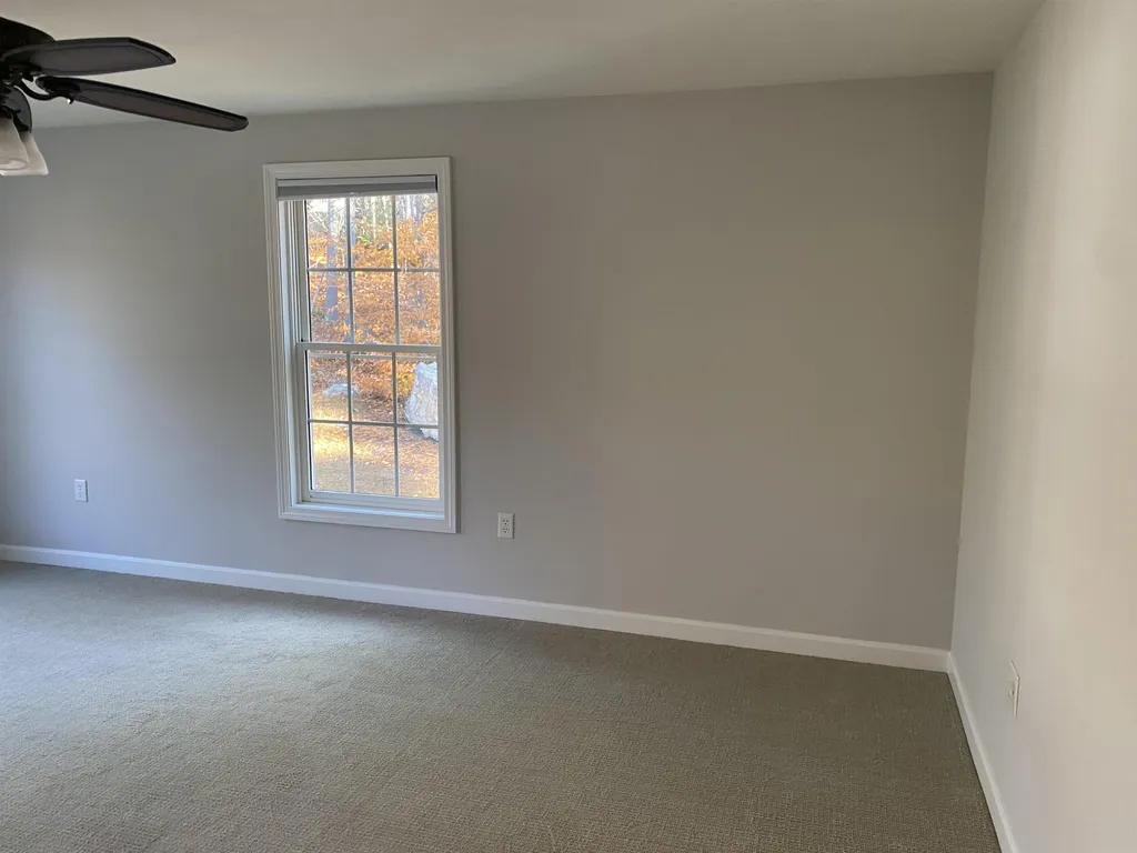 1 Hunter Drive Epping NH 03042