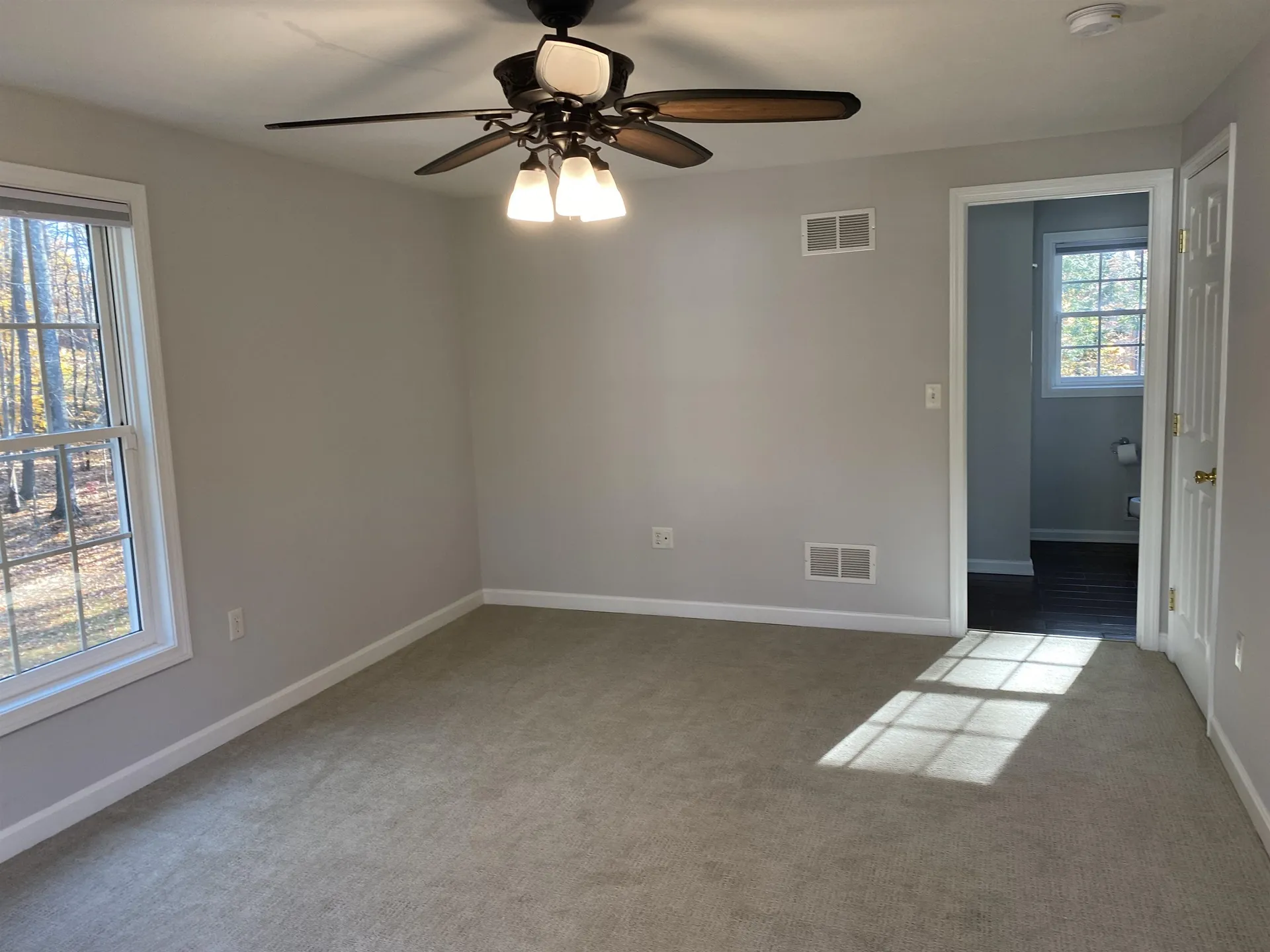 1 Hunter Drive Epping NH 03042