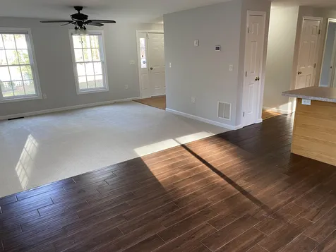 1 Hunter Drive Epping NH 03042