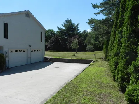 72 Ponderosa Drive Colchester VT 05446