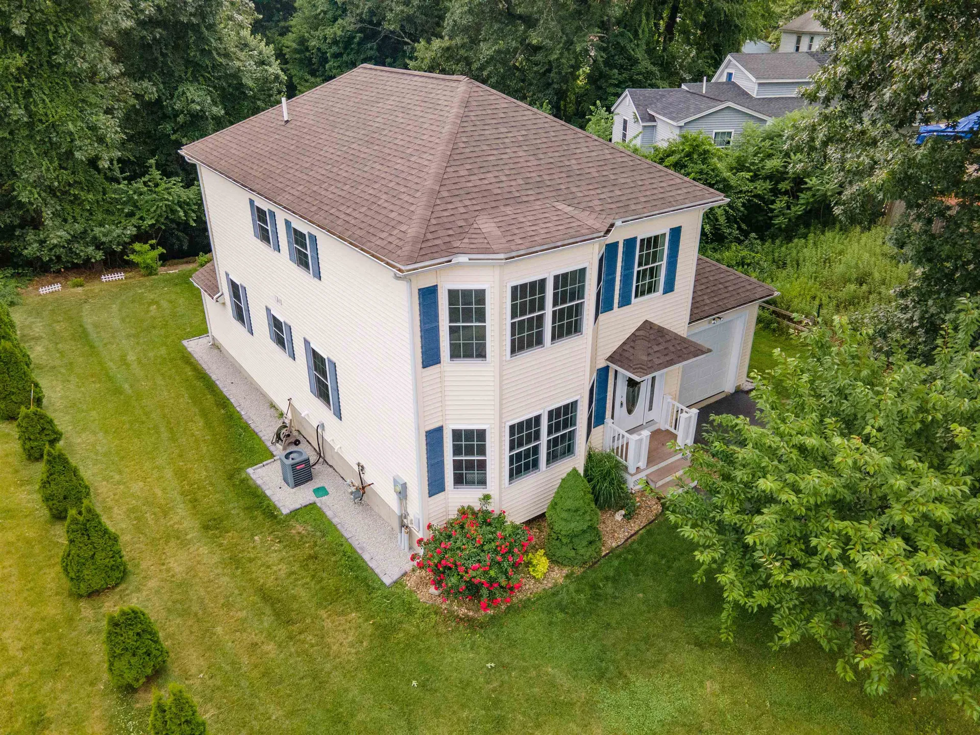 60 Adelaide Street Hudson NH 03051