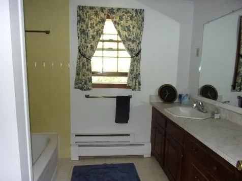 1413 East West Road Dummerston VT 05301