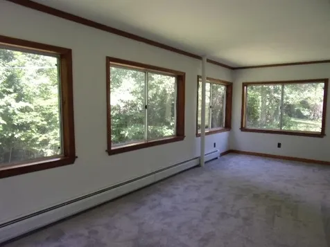 1413 East West Road Dummerston VT 05301