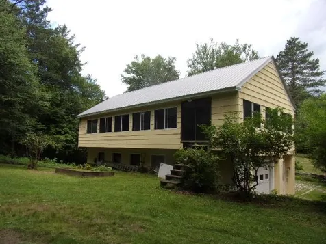 1413 East West Road Dummerston VT 05301