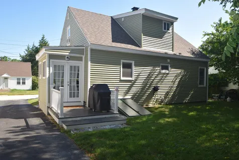 83 Wilmot Street Manchester NH 03103