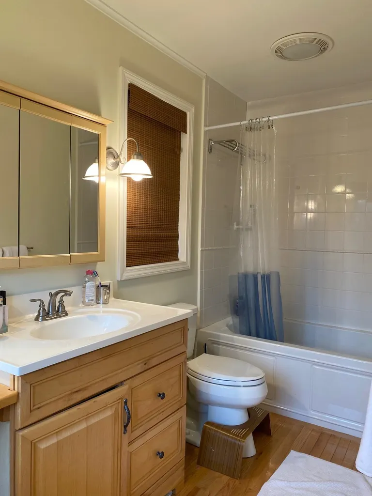 13 Lower Taylor Hill Winhall VT 05340