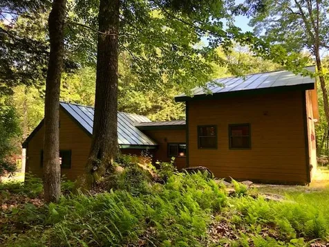 1350 Green River Road Guilford VT 05301