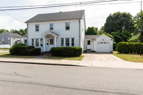 42 Marshall Street Nashua NH 03060
