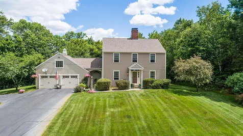 158 Carriage Road New Boston NH 03070