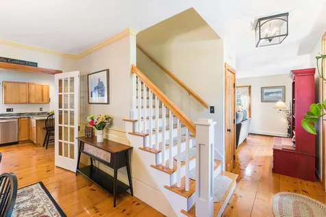 158 Carriage Road New Boston NH 03070